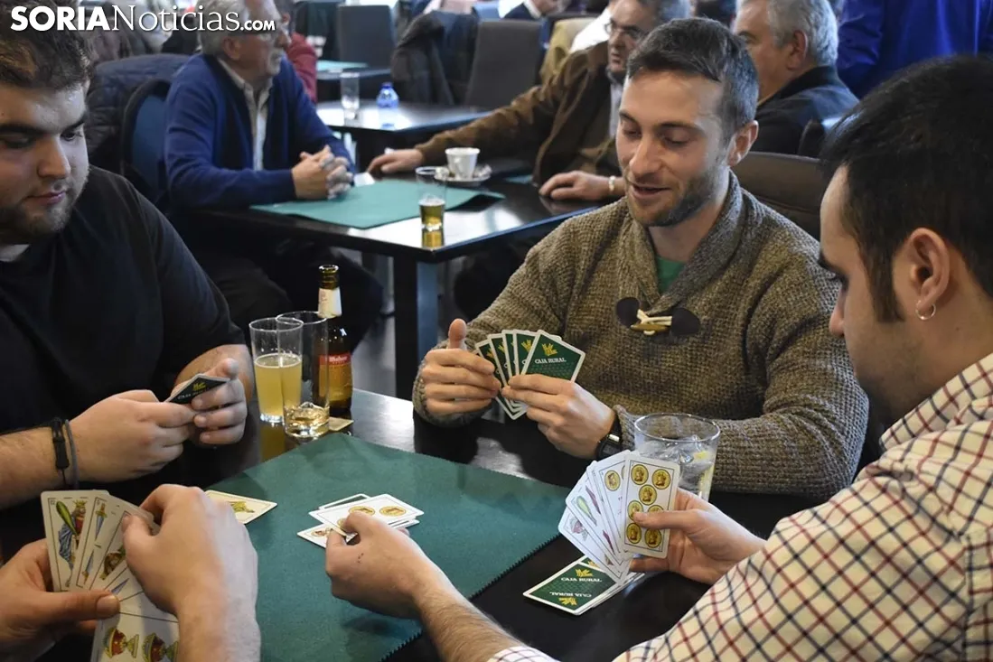 Campeonato de Guiñote de la Peña Poca Pena. 