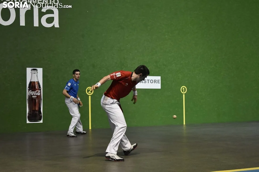 Pelota a mano en La Juventud. 
