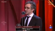 Alberto del Campo, con la estatuilla, este viernes. /rtve