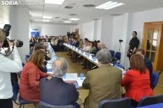Una imagen del salón de actos de FOES en la presentación del informe. /SN