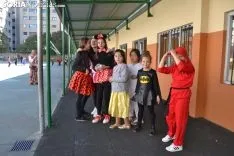 Una imagen del ambiente en el patio del colegio. /SN