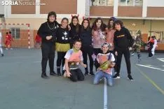 Una imagen del ambiente en el patio del colegio. /SN