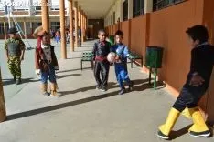 Una imagen del ambiente en el patio del colegio. /SN