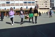 Una imagen del ambiente en el patio del colegio. /SN