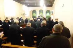 Una imagen del encuentro de sacerdotes diocesanos. /DOS