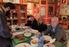 Foto 3 - El Teleclub de Fuentearmegil,  finalista de 'El mejor torrezno del mundo'
