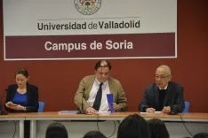 Foto 39 - Las universitarias japonesas de Nutrici&oacute;n se interesan por el Campus