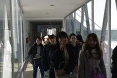 Foto 26 - Las universitarias japonesas de Nutrici&oacute;n se interesan por el Campus
