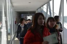 Foto 24 - Las universitarias japonesas de Nutrici&oacute;n se interesan por el Campus