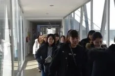 Foto 17 - Las universitarias japonesas de Nutrici&oacute;n se interesan por el Campus