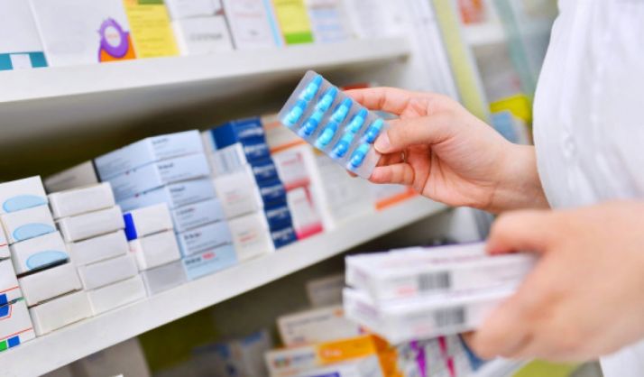 Los fármacos ocupan una de las conferencias. 