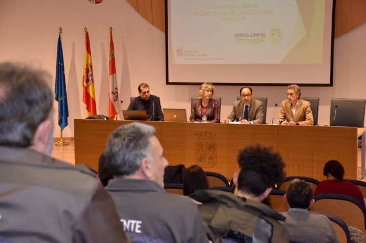 Los puntos limpios, fuente de riqueza y desarrollo social