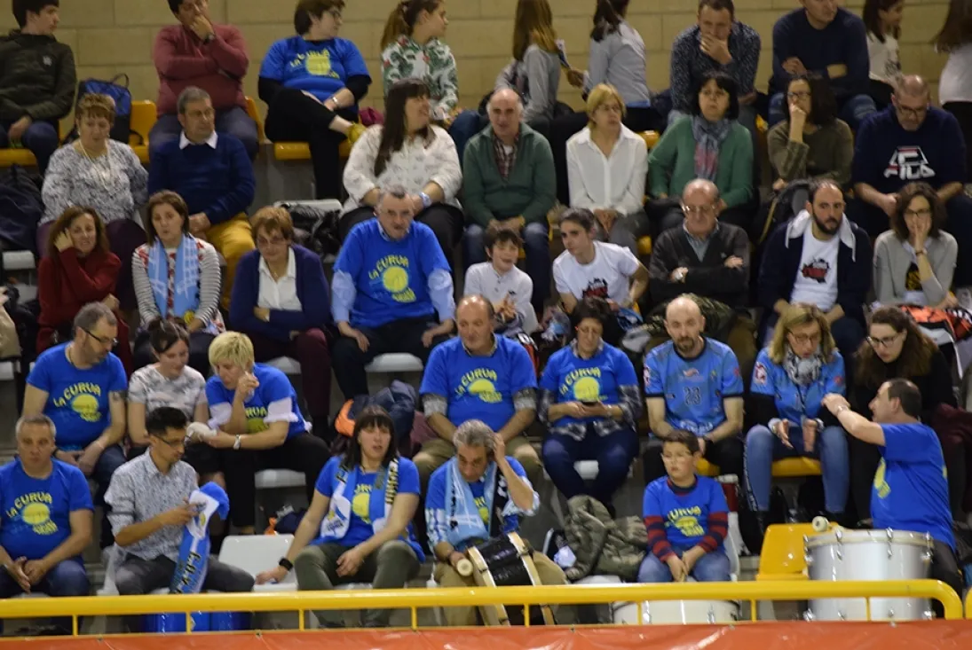 Foto 10 - El R&iacute;o Duero logra dos puntos important&iacute;simos en un encuentro &eacute;pico ante el Vecindario (3-2)