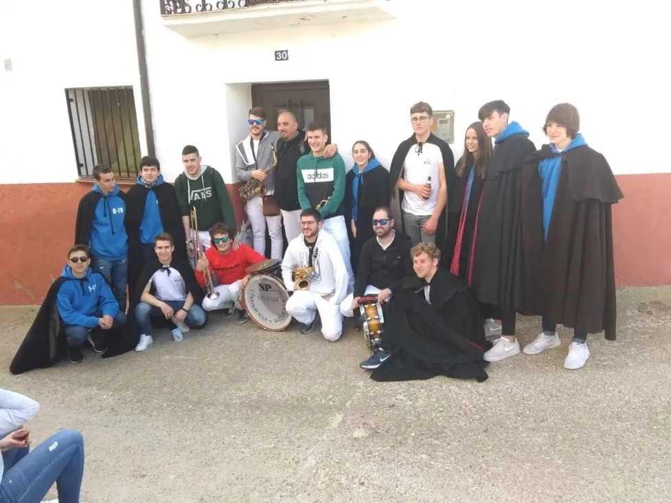 Foto 6 - Galer&iacute;a de im&aacute;genes: tradici&oacute;n y colorido en el carnaval de Borobia