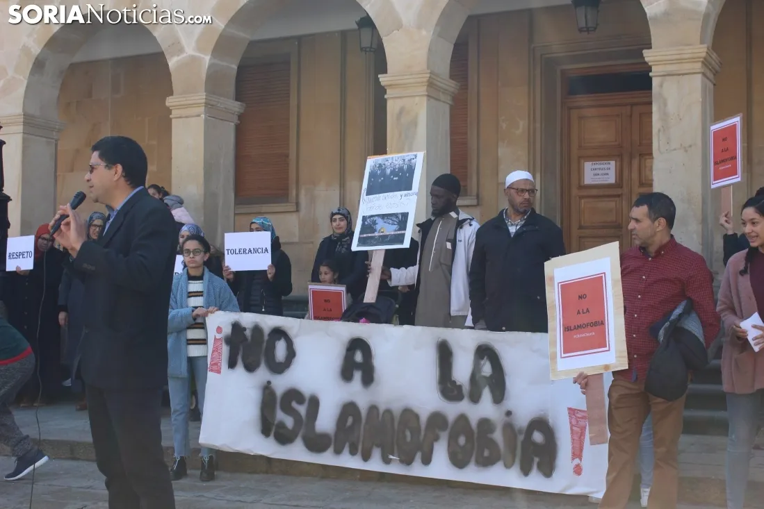 El Colectivo Musulmán se ha reivindicado en la plaza Mayor de Soria. SN