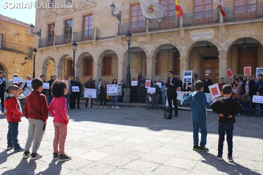 El Colectivo Musulmán se ha reivindicado en la plaza Mayor de Soria. SN