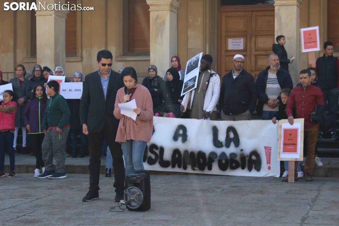 El Colectivo Musulmán se ha reivindicado en la plaza Mayor de Soria. SN