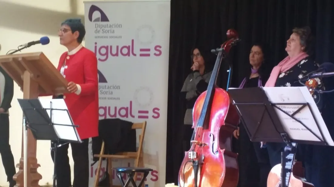 Foto 2 - 160 personas participan en la conmemoraci&oacute;n del D&iacute;a Internacional de la Mujer en Berlanga