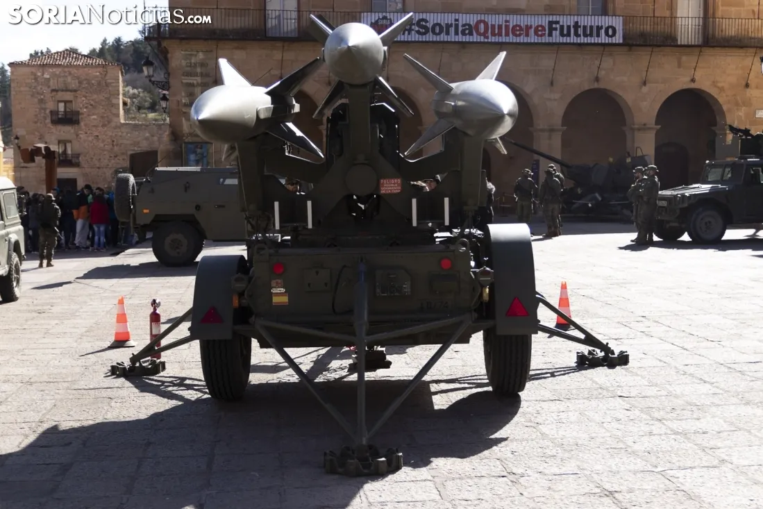 El ejercito toma la Plaza Mayor. Jasmín Malvesado
