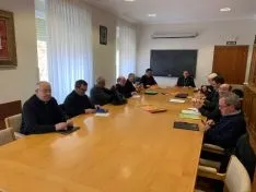 Foto 4 - El obispo visita la Comandancia de Soria
