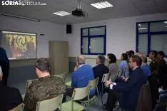El IES Castilla conecta por videoconferencia con la Antártida