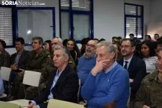 El IES Castilla conecta por videoconferencia con la Antártida