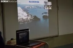 El IES Castilla conecta por videoconferencia con la Antártida