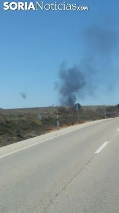 El humo es visible desde la carretera y desde la capital. SN