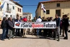 Foto 25 - FOTOS Y VIDEO: Raimundo Mart&iacute;nez y Margarita ya caminan hacia el Ave 