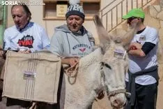 Foto 49 - FOTOS Y VIDEO: Raimundo Mart&iacute;nez y Margarita ya caminan hacia el Ave 