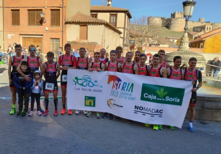 Escuadra del Triatlón Soriano. Imagen cedida por el mismo club 