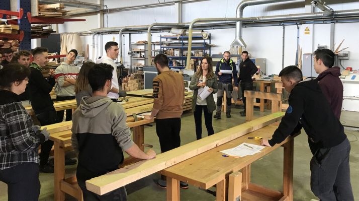 Alumnos del Pico Frentes en una visita al Cesefor. /FC