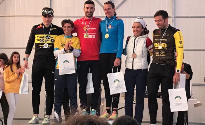 Una imagen del podio tras la prueba en la localidad palentina. 