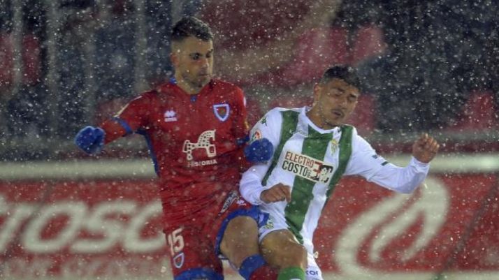 Alain Oyarzun, ante el Córdoba en Los Pajaritos. LaLiga
