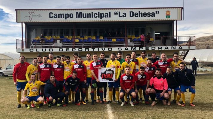 Sampedrana y Norma muestran su apoyo a la Soria YA en La Dehesa de San Pedro Manrique.