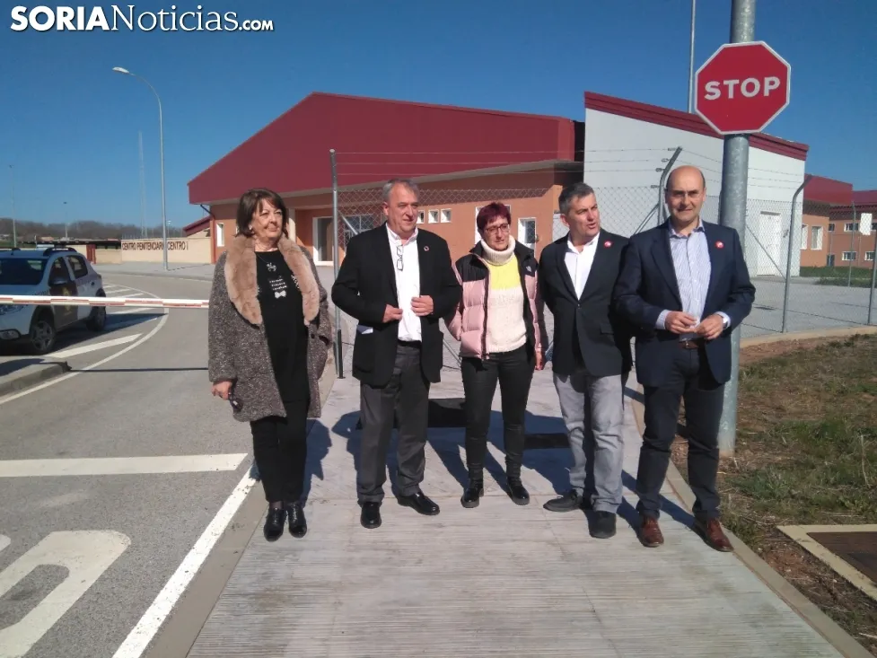 El PSOE de Soria inicia la campaña en el nuevo centro penitenciario.
