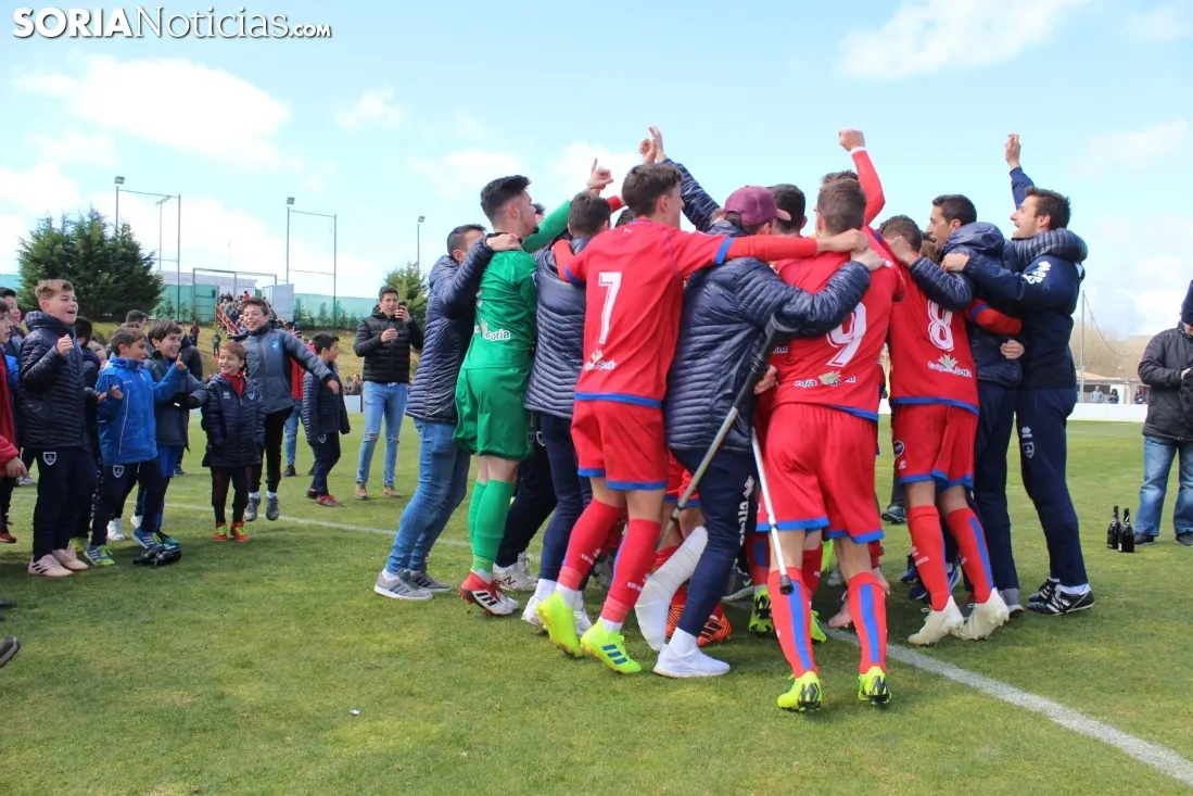 El Numancia Juvenil alza la Liga en Soria. SN