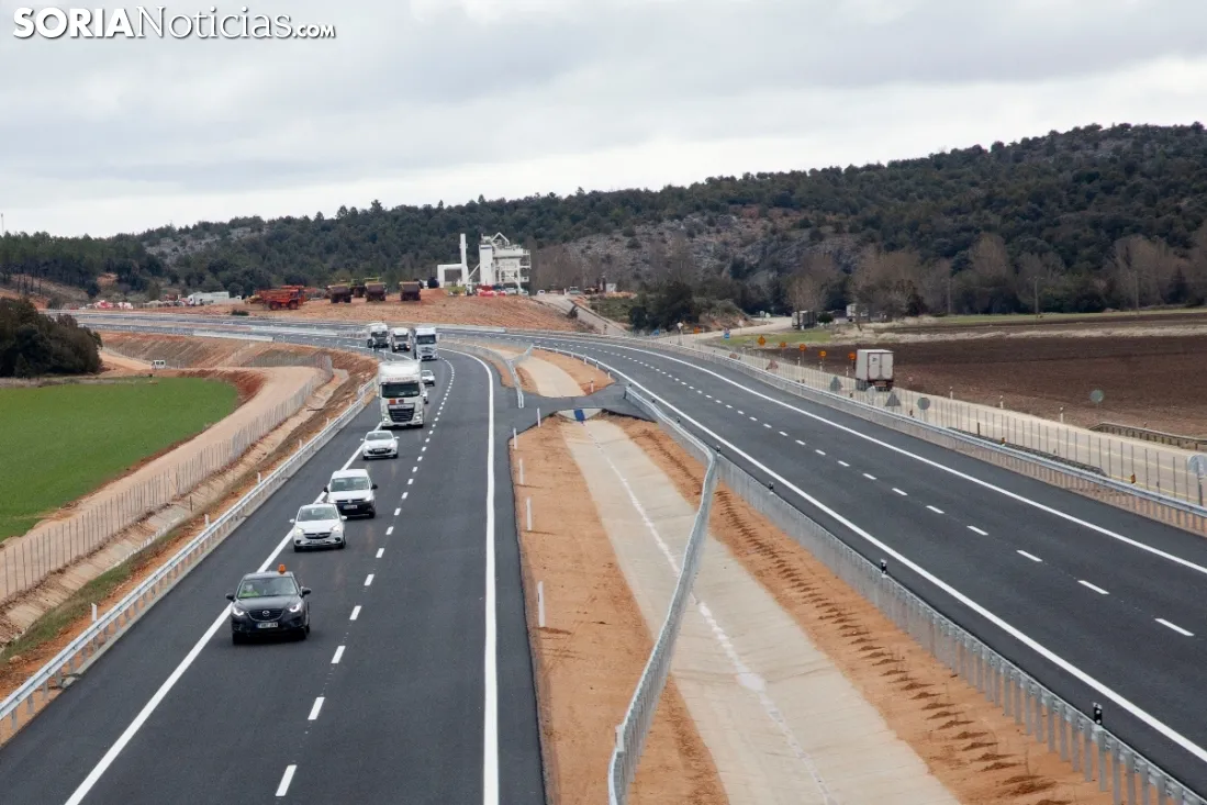 Una imagen de la entrada en servicio de la calzada. /María Ferrer