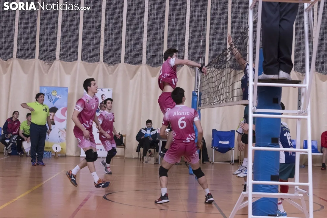 Campeonato Regional de Voleibol en Soria de Cadetes y Juveniles. /Jasmín Malvesado