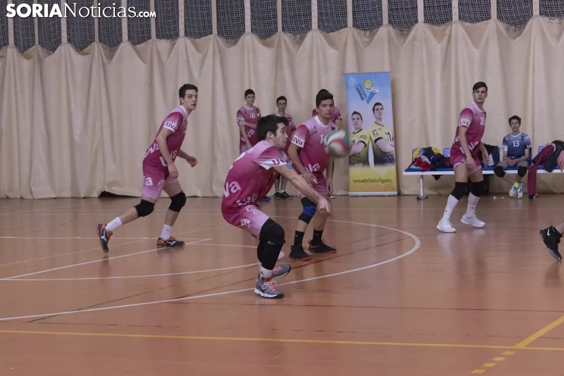 Campeonato Regional de Voleibol en Soria de Cadetes y Juveniles. /Jasmín Malvesado