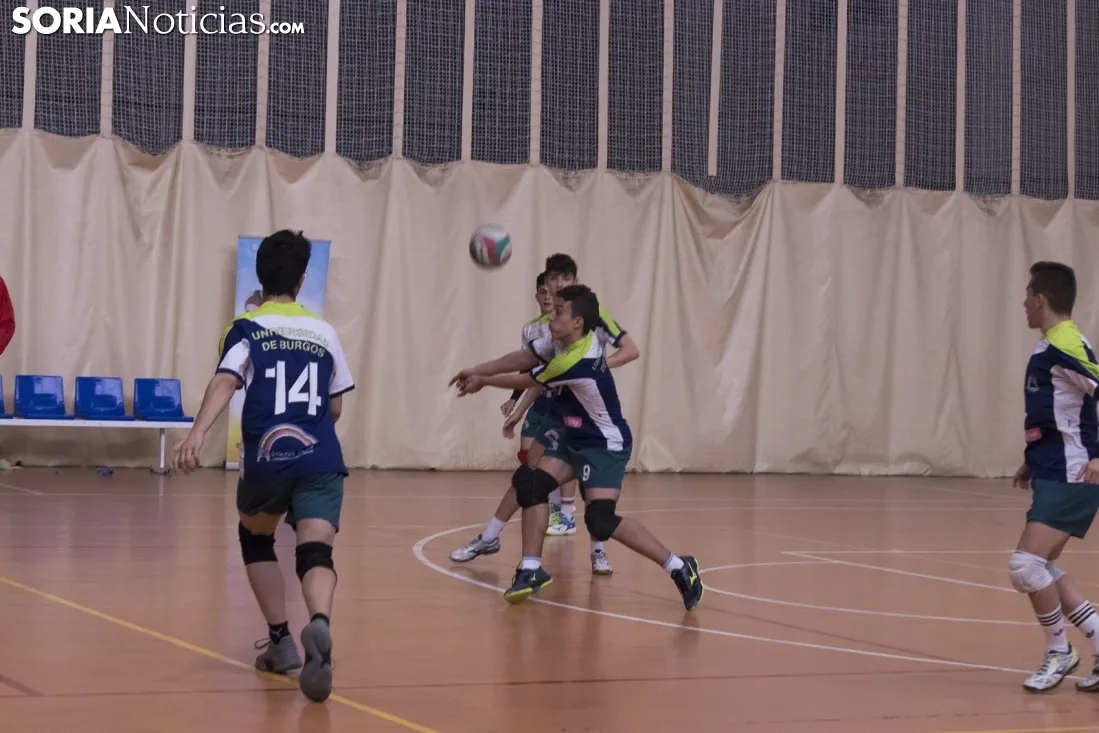 Campeonato Regional de Voleibol en Soria de Cadetes y Juveniles. /Jasmín Malvesado