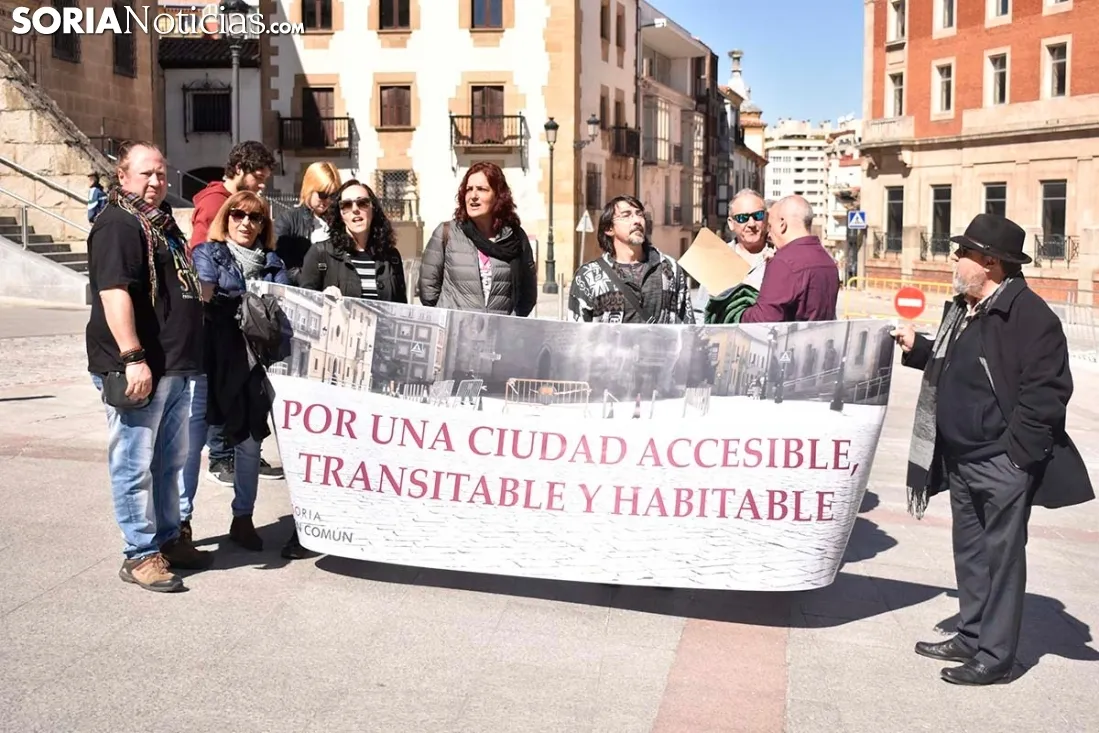 Concentración de Soria en Común en San Juan de Rabanera.