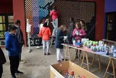 Foto 3 - 2.500 latas para elaborar un mural en el Centro C&iacute;vico B&eacute;cquer