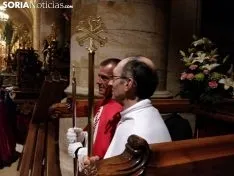 Foto 18 - Fotos y v&iacute;deos: La lluvia obliga a Las Ca&iacute;das a celebrar su V&iacute;a Crucis en San Pedro