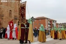 Viernes Santo en Soria. Procesión del Santo Entierro de Cristo. SN
