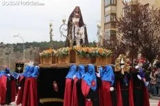 Viernes Santo en Soria. Procesión del Santo Entierro de Cristo. SN