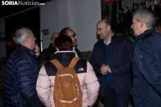 Pegada de carteles. /Jasmín Malvesado