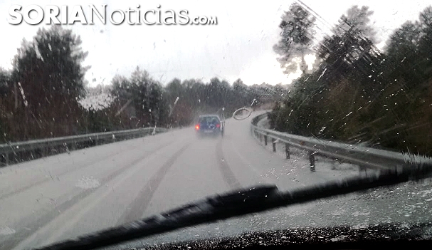 Una imagen de la CL-117 esta tarde de martes. /SN