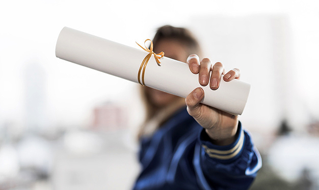 Salen las ayudas para los procesos de homologación y convalidación de estudios de residentes extranjeros