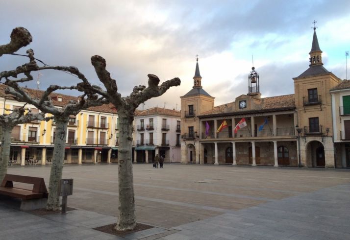 Cs denuncia la existencia de vertidos de residuos sin control en El Burgo